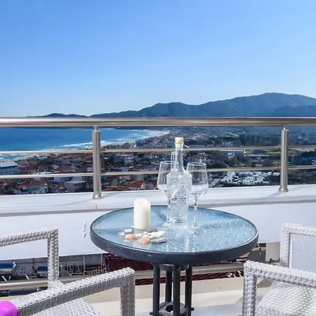 Maistrali 2 Bed & Breakfast Sarti