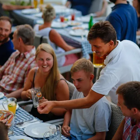 Maistrali 2 Nocleg ze śniadaniem